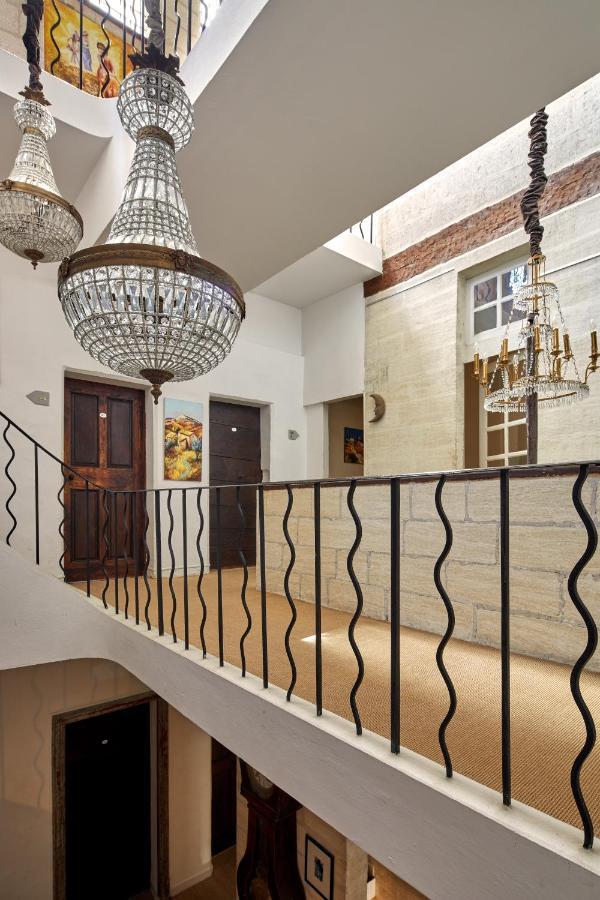 Hotel De L'Atelier Villeneuve-lès-Avignon Dış mekan fotoğraf