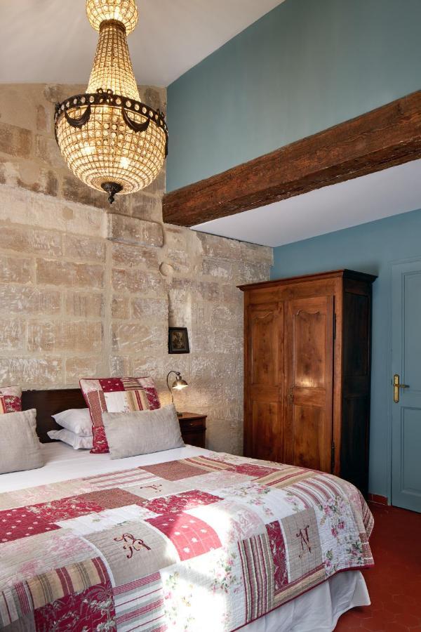 Hotel De L'Atelier Villeneuve-lès-Avignon Dış mekan fotoğraf