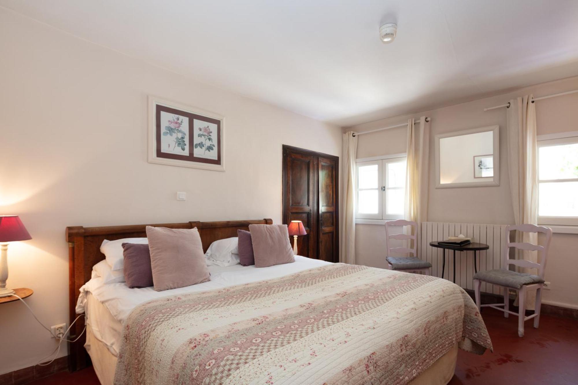 Hotel De L'Atelier Villeneuve-lès-Avignon Dış mekan fotoğraf