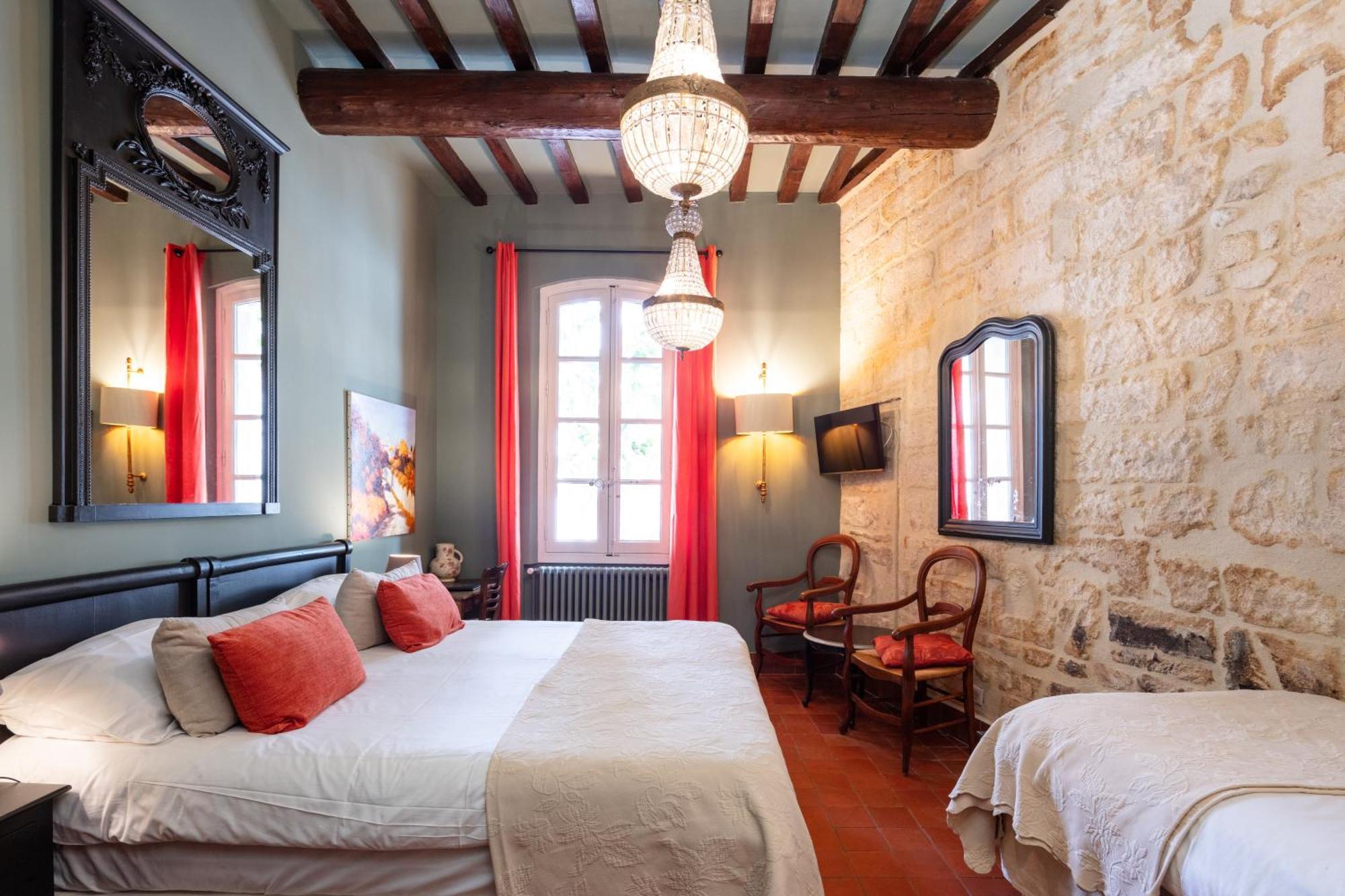 Hotel De L'Atelier Villeneuve-lès-Avignon Dış mekan fotoğraf