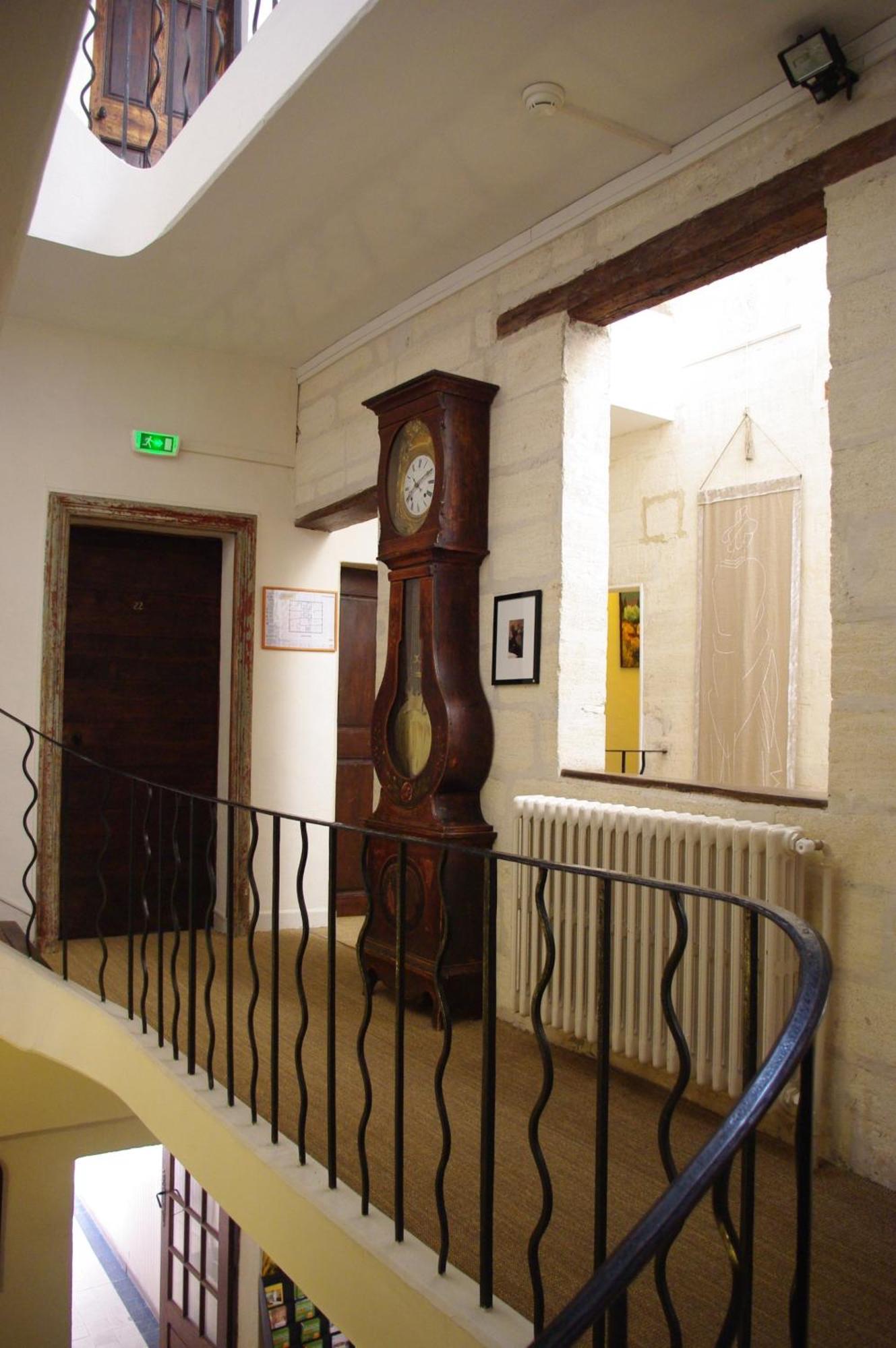 Hotel De L'Atelier Villeneuve-lès-Avignon Dış mekan fotoğraf