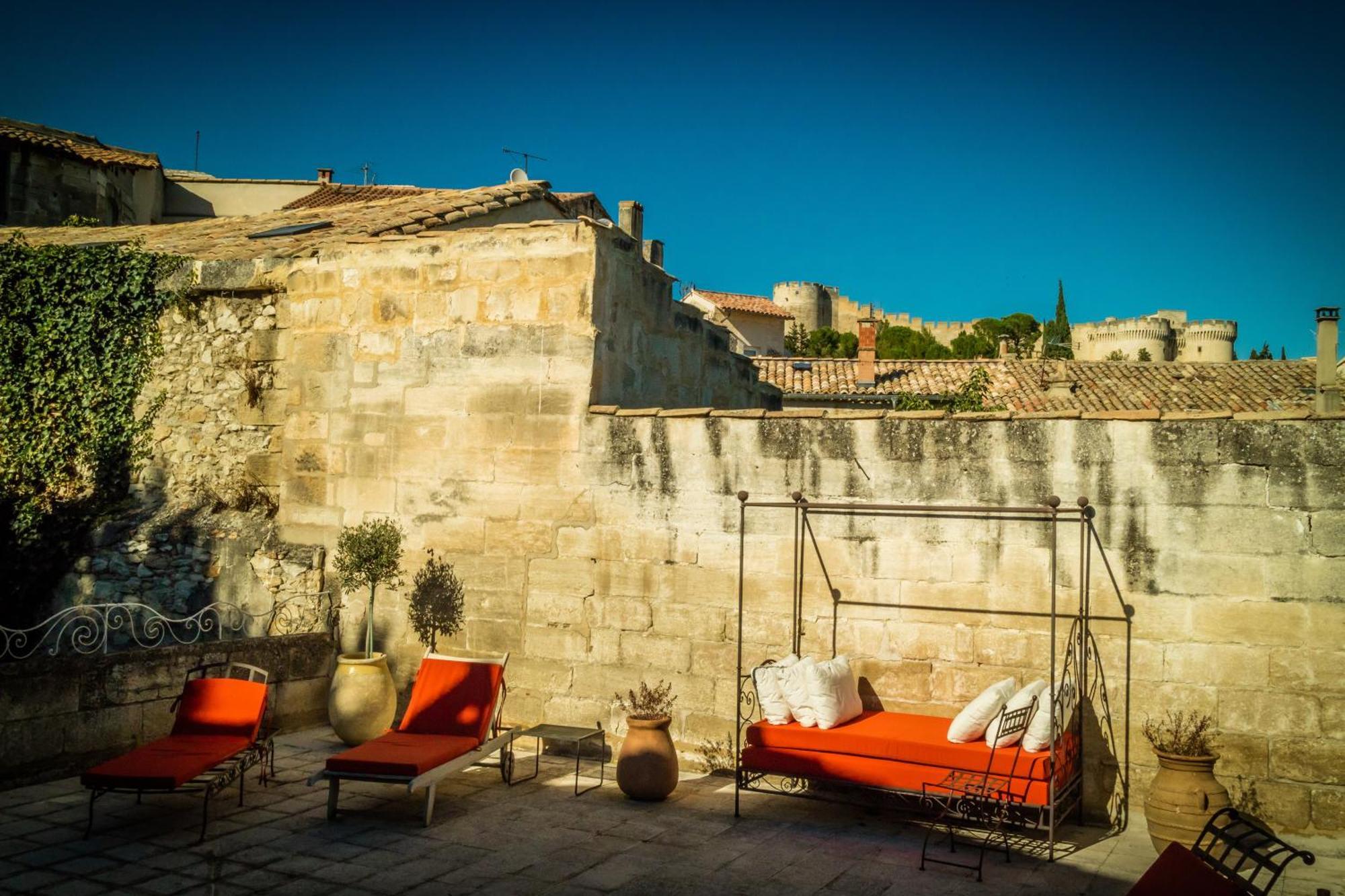 Hotel De L'Atelier Villeneuve-lès-Avignon Dış mekan fotoğraf