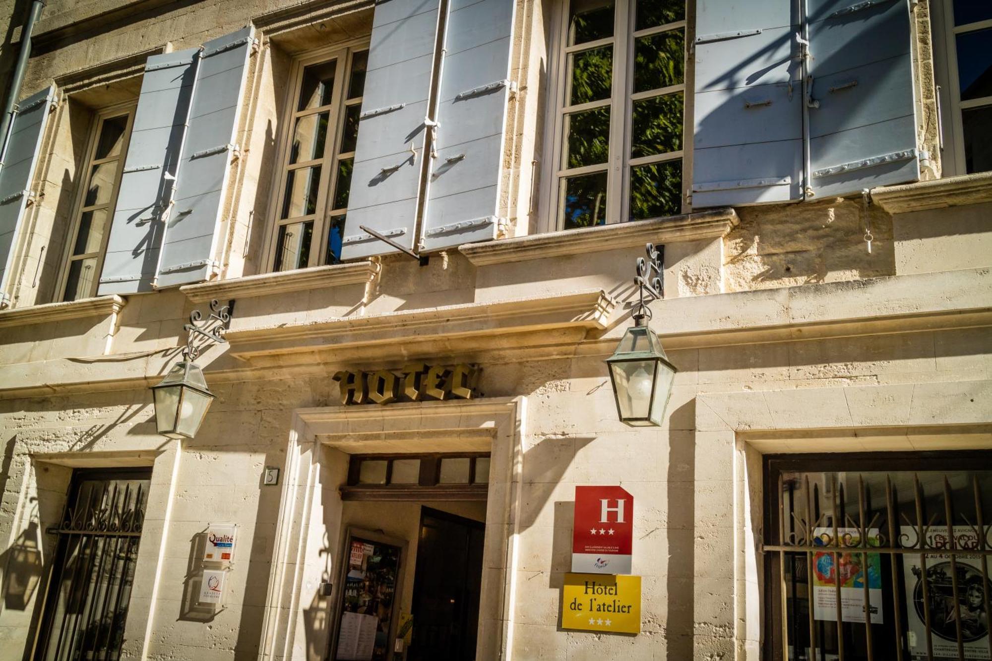 Hotel De L'Atelier Villeneuve-lès-Avignon Dış mekan fotoğraf