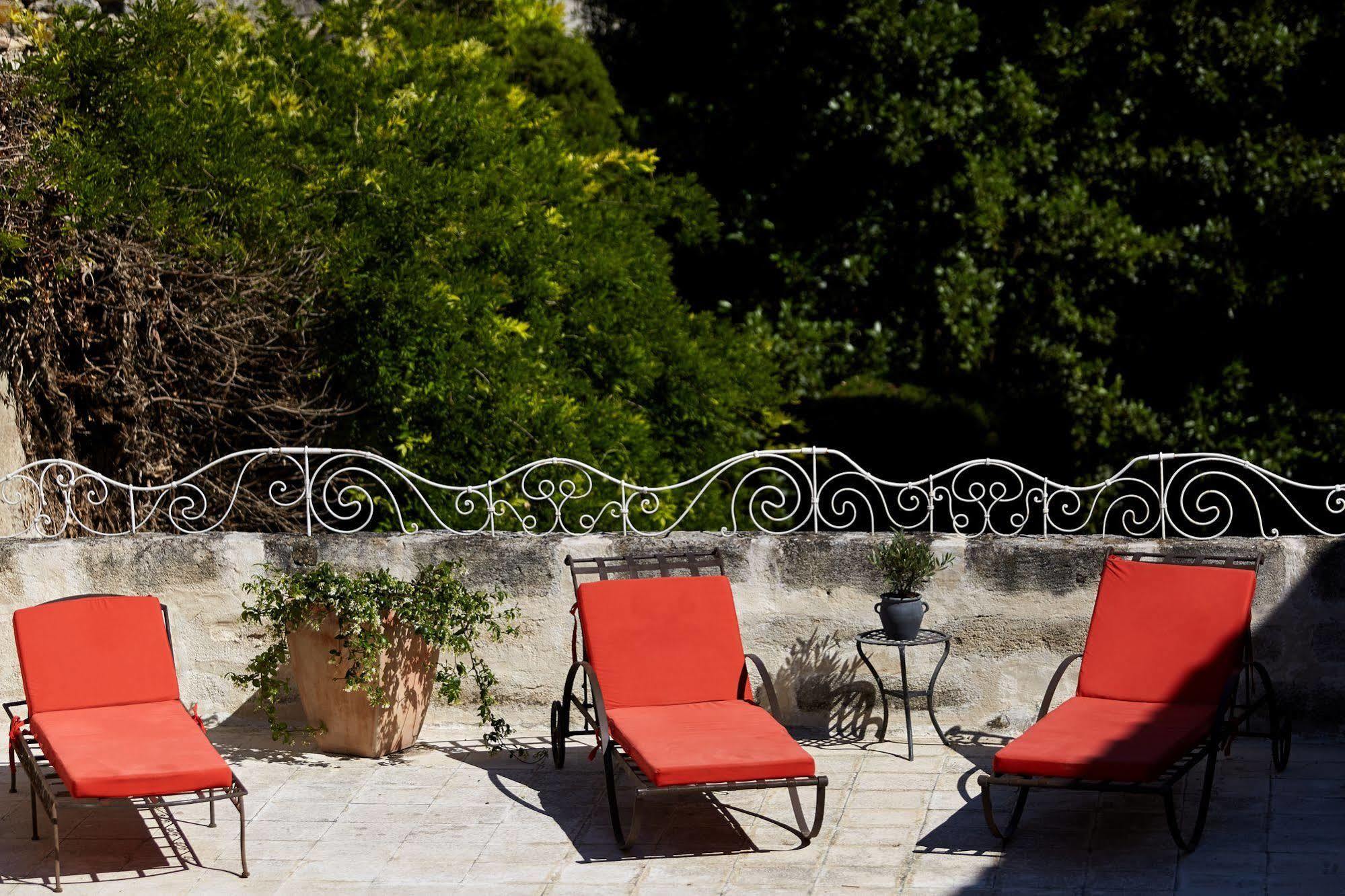 Hotel De L'Atelier Villeneuve-lès-Avignon Dış mekan fotoğraf