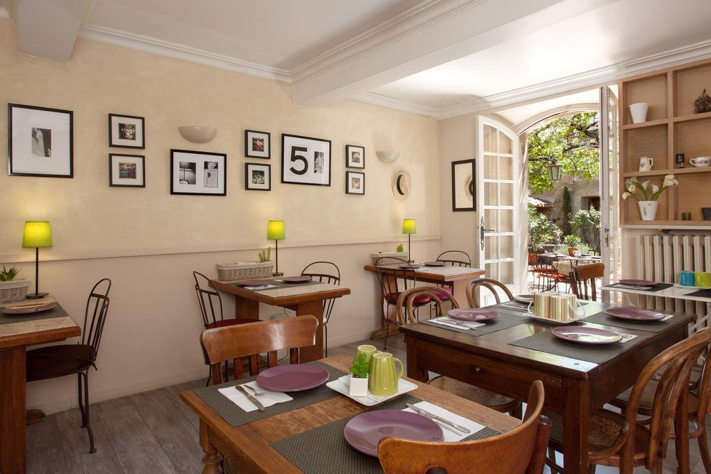 Hotel De L'Atelier Villeneuve-lès-Avignon Dış mekan fotoğraf