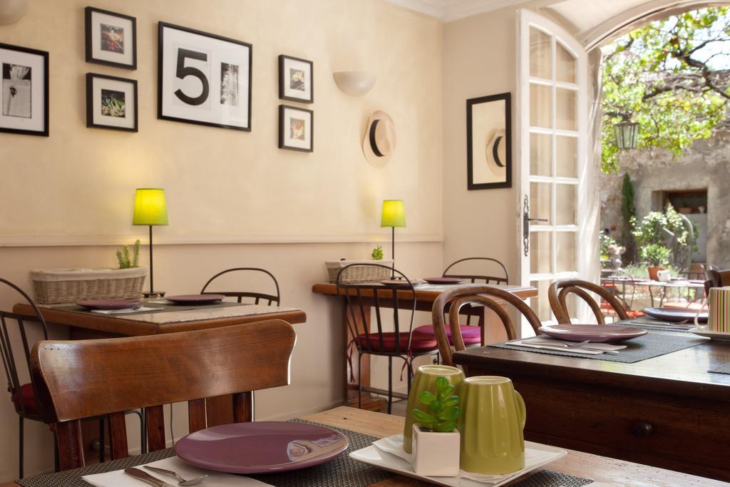 Hotel De L'Atelier Villeneuve-lès-Avignon Dış mekan fotoğraf